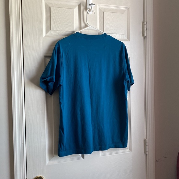 Land’s End Small Shiet Sleeve Shirt BARELY USED - Picture 2 of 6